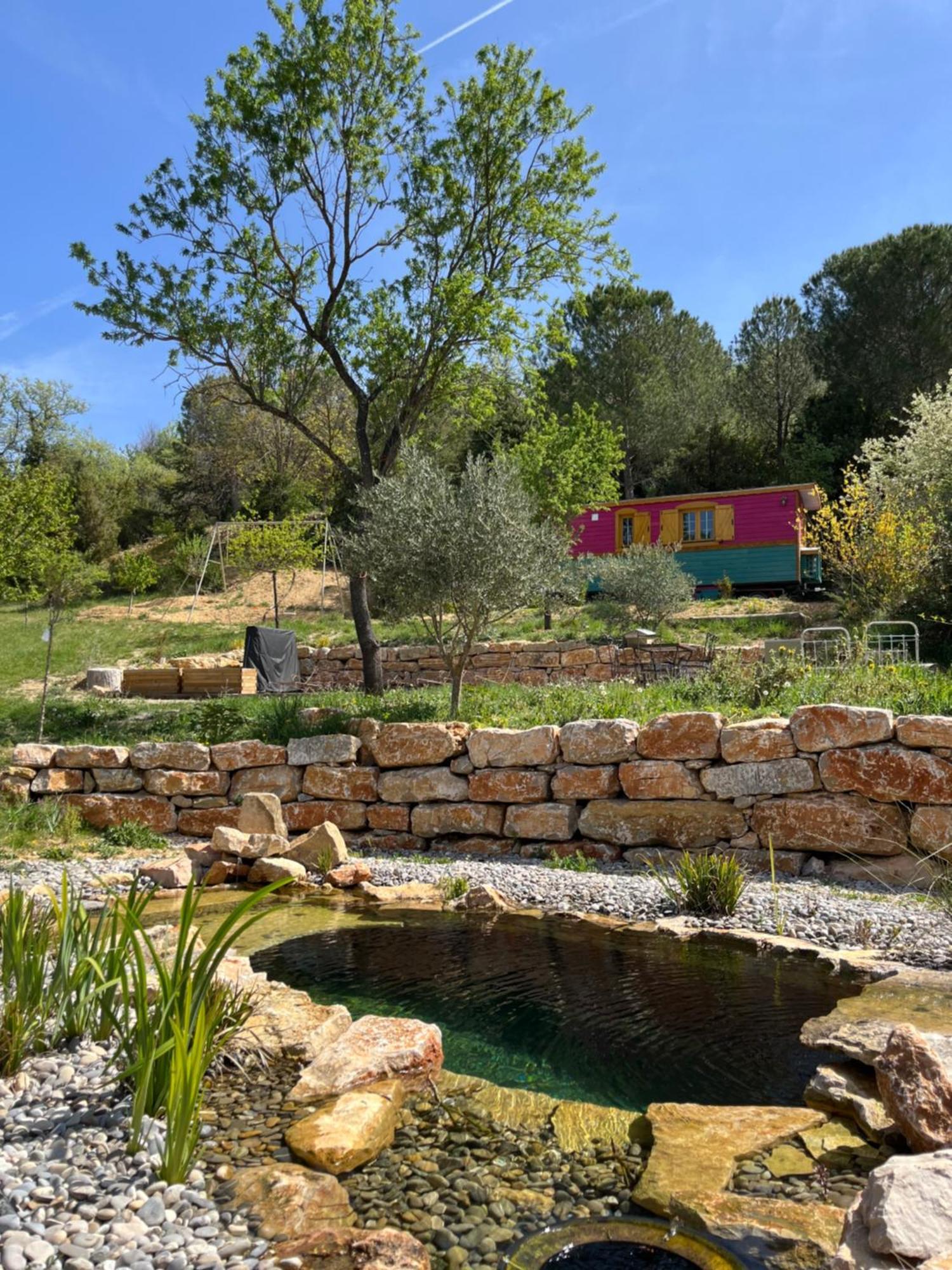 Roulotte Bohemian Lover In Provence, Валансоль Экстерьер фото